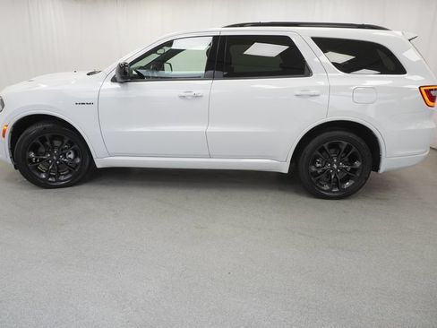 Certified 2023 Dodge Durango R/T w/ Blacktop Package AWD/4WD image 15