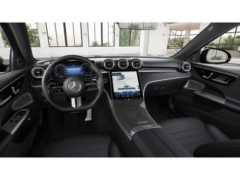 Used 2023 Mercedes-Benz C 300 4MATIC Sedan image 3