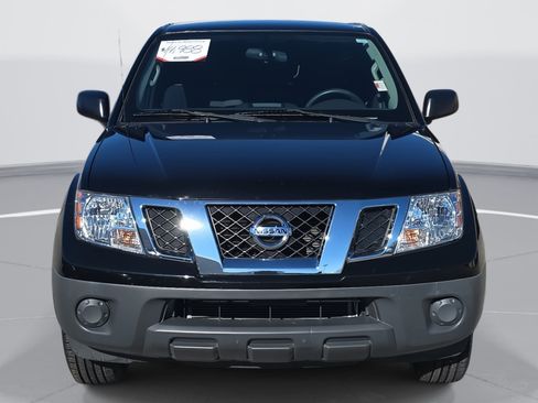 Used 2015 Nissan Frontier S image 2