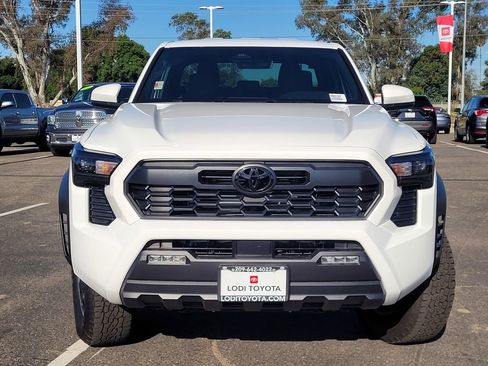 New 2026 Toyota Tacoma TRD Off-Road AWD/4WD image 2