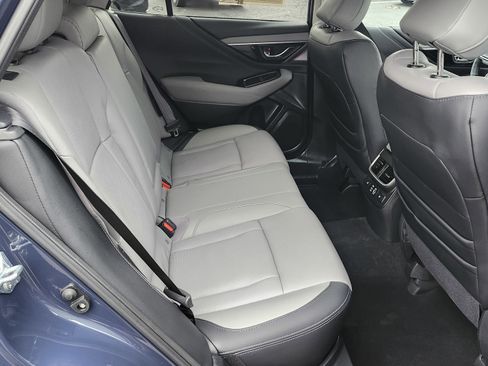 Used 2025 Subaru Outback Limited XT image 17