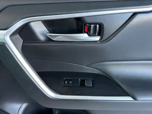 Used 2024 Toyota RAV4 XLE Premium image 19