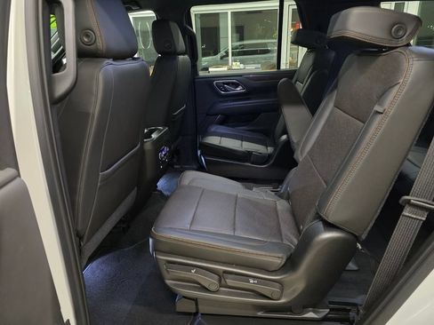 Used 2021 Chevrolet Tahoe High Country AWD/4WD image 32