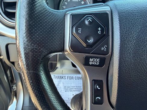 Used 2017 Toyota Tacoma Limited w/ Tow Package AWD/4WD image 20