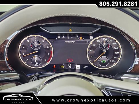 Used 2024 Bentley Flying Spur S V8 AWD/4WD image 42
