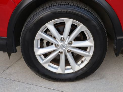 Used 2017 Nissan Rogue Sport SV image 30