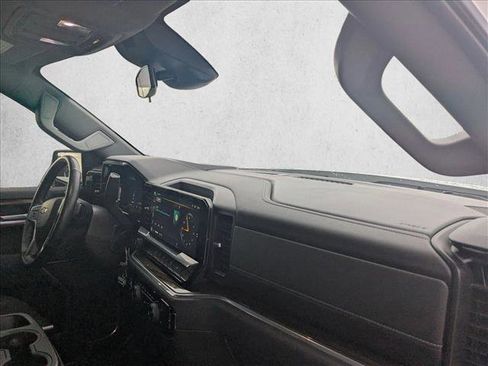 Used 2022 Chevrolet Silverado 1500 LT image 18