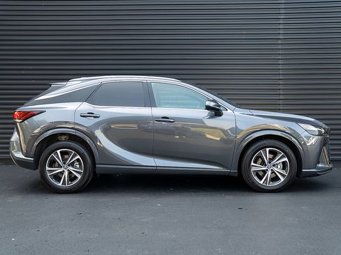 Used 2024 Lexus RX 350 Premium w/ Accessory Package (Z1) AWD/4WD image 28