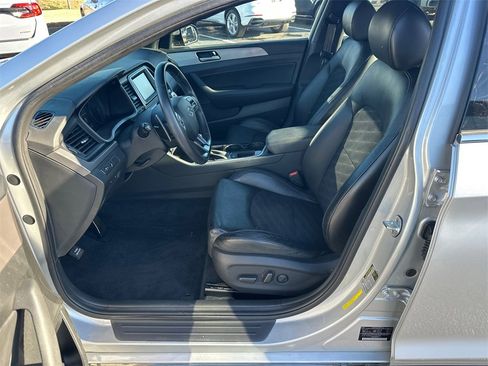 Used 2018 Hyundai Sonata Sport image 9