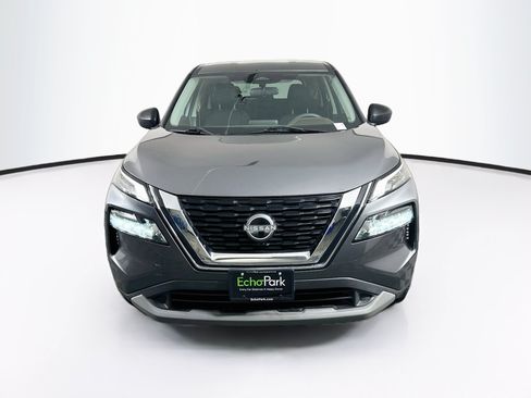 Used 2023 Nissan Rogue S AWD/4WD image 2