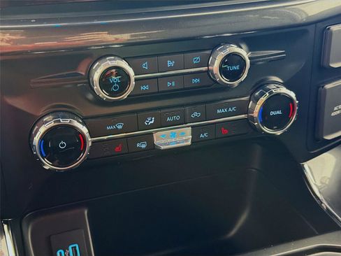 Used 2023 Ford F150 XLT w/ Equipment Group 302A High image 17