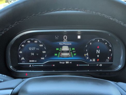 Used 2023 Chevrolet Tahoe Premier image 11