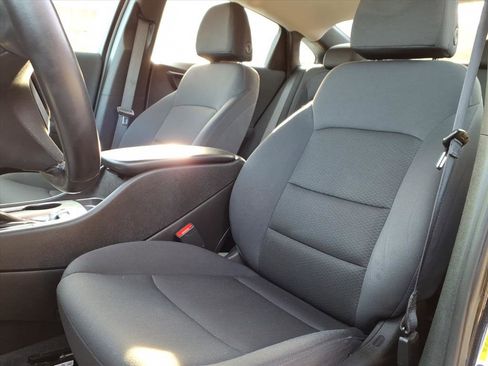 Used 2023 Chevrolet Malibu RS w/ LPO, Floor Liner Package image 11