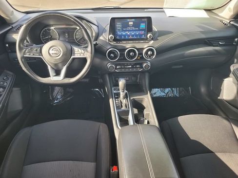Used 2025 Nissan Sentra SV w/ All-Weather Package FWD image 16