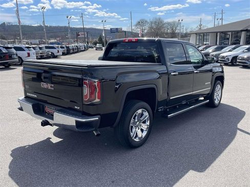 Used 2018 GMC Sierra 1500 SLT w/ SLT Premium Package image 4