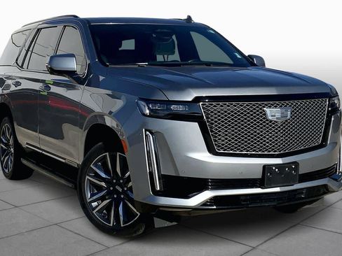 Used 2023 Cadillac Escalade Sport image 2