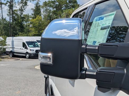 New 2025 Ford F350 King Ranch w/ Chrome Package AWD/4WD image 13