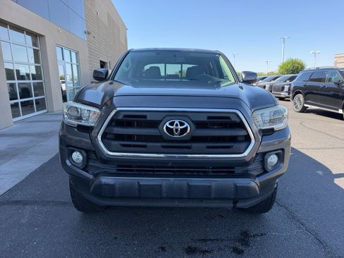 Used 2016 Toyota Tacoma SR5 w/ SR5 Appearance Package (SN) RWD image 23