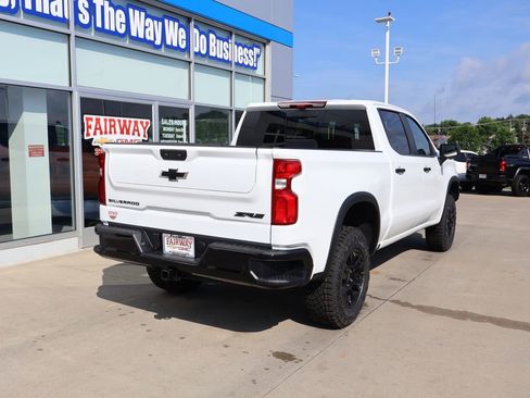New 2026 Chevrolet Silverado 1500 ZR2 w/ LPO, Dark Essentials Package AWD/4WD image 3