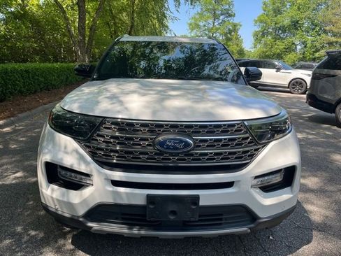 Used 2022 Ford Explorer King Ranch w/ Premium Technology Package AWD/4WD image 3