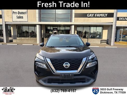 Used 2021 Nissan Rogue SV w/ Premium Package FWD image 2