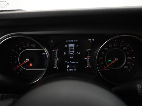 Used 2019 Jeep Wrangler Unlimited Sport S image 26