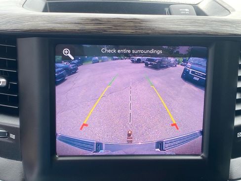 Used 2019 RAM 1500 Laramie image 17