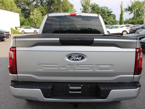 Used 2025 Ford F150 XLT w/ Equipment Group 301A Standard RWD image 6
