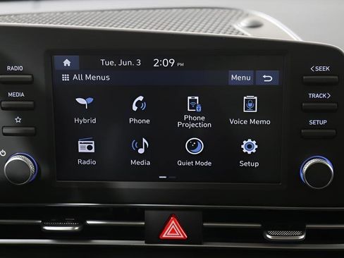 New 2025 Hyundai Elantra Blue image 32