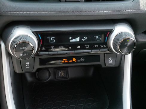 Certified 2025 Toyota RAV4 XLE AWD/4WD image 23