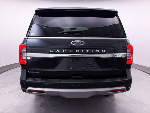 Used 2024 Ford Expedition Limited RWD image 15