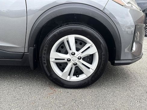 Certified 2024 Nissan Kicks S FWD image 11