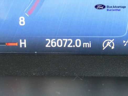 Certified 2023 Ford Escape ST-Line Elite w/ Premium Technology Package AWD/4WD image 17