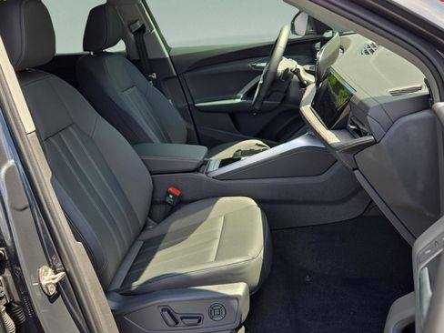 New 2025 Audi Q5 Premium w/ Convenience Package image 24