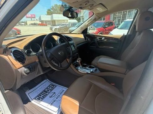 Used 2017 Buick Enclave Premium w/ Trailering Package FWD image 11