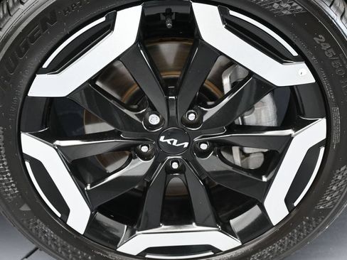 Used 2025 Kia Telluride S FWD image 47