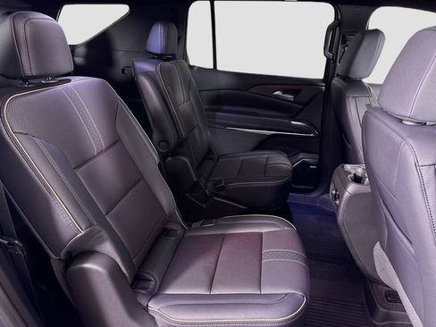 New 2026 Chevrolet Traverse High Country image 30