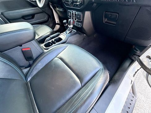 Used 2023 Jeep Wrangler Unlimited Rubicon 4xe w/ Cold Weather Group image 33