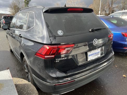 Used 2018 Volkswagen Tiguan SE image 9