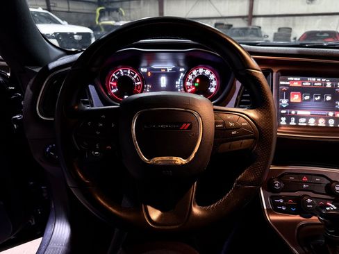 Used 2016 Dodge Challenger SXT w/ Blacktop Package RWD image 20