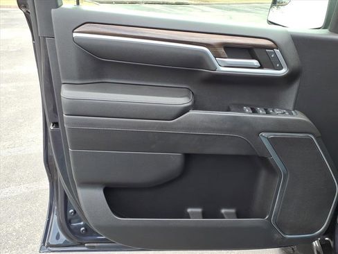 Used 2022 Chevrolet Silverado 1500 RST w/ Z71 Off-Road Package image 10