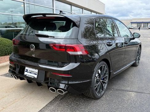 New 2026 Volkswagen Golf AWD/4WD image 3