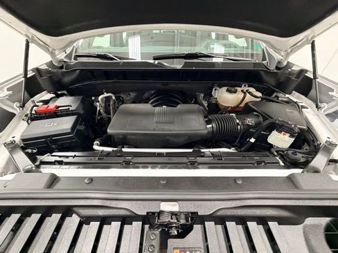 Certified 2023 Chevrolet Silverado 1500 High Country w/ Technology Package image 32