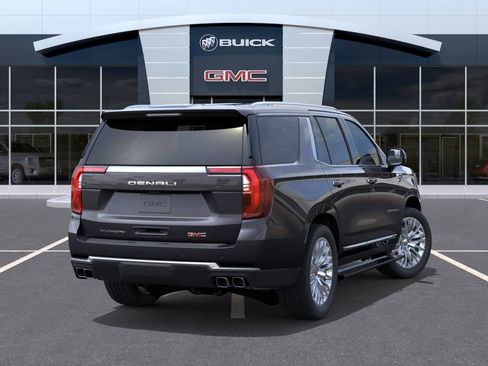 New 2026 GMC Yukon Denali w/ Denali Reserve Package AWD/4WD image 4