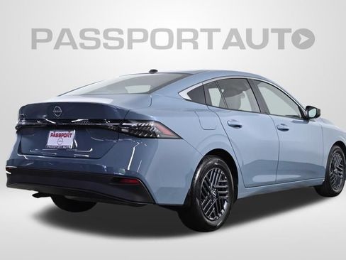 Certified 2026 Nissan Sentra SV w/ SV Convenience Package FWD image 8