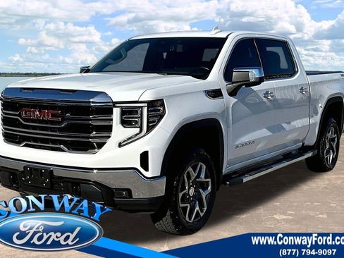 Used 2022 GMC Sierra 1500 SLT w/ SLT Premium Package image 4