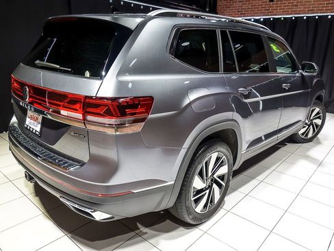Used 2024 Volkswagen Atlas SEL AWD/4WD image 10