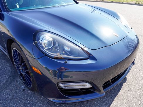Used 2013 Porsche Panamera GTS image 28