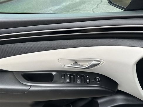 Used 2023 Hyundai Tucson SEL image 13