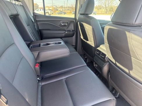 Used 2025 Honda Ridgeline RTL image 19